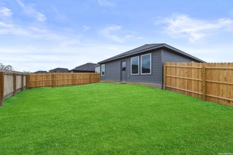 2068 Powell Place Converse TX 78109