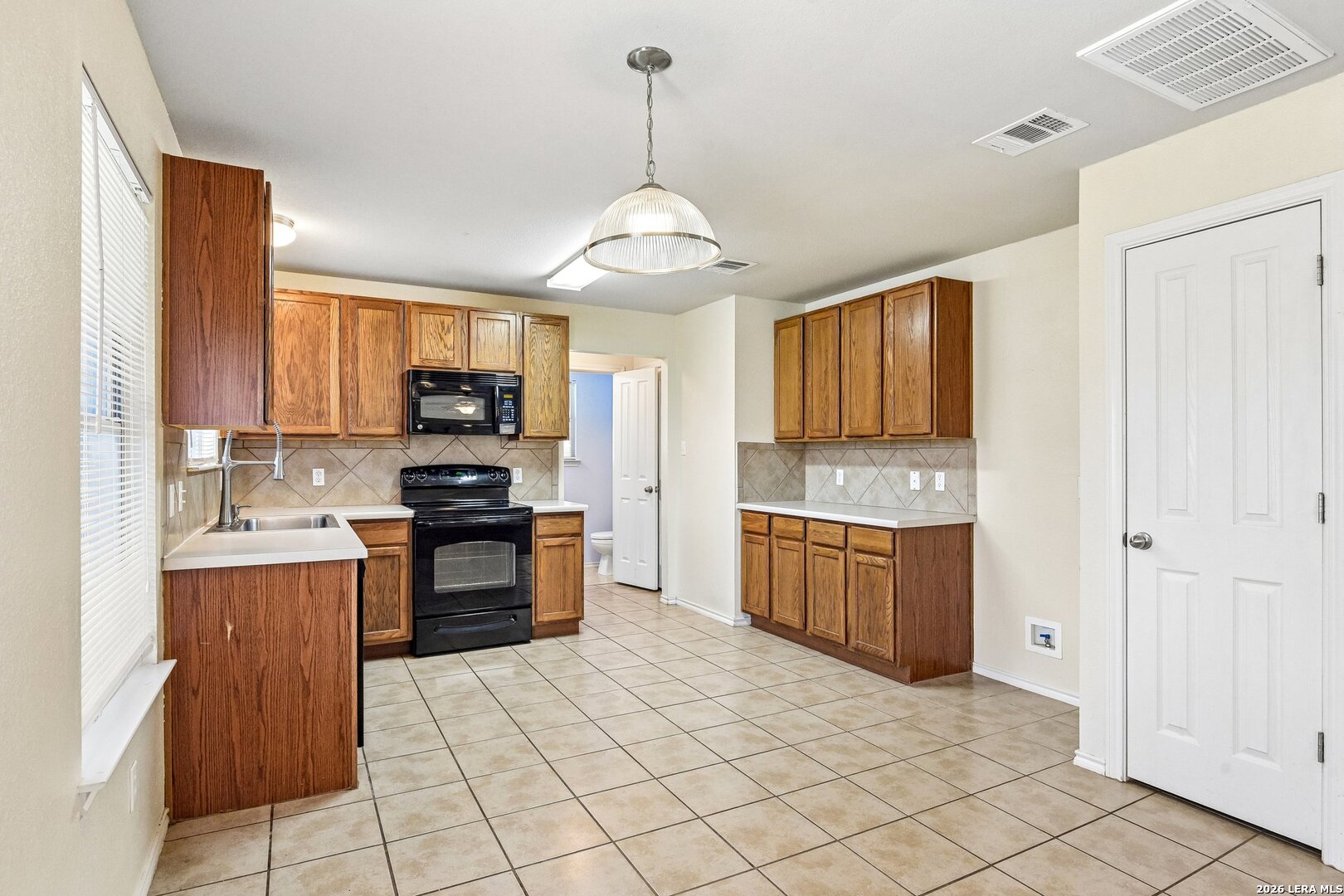 213 Hereford Street Cibolo TX 78108