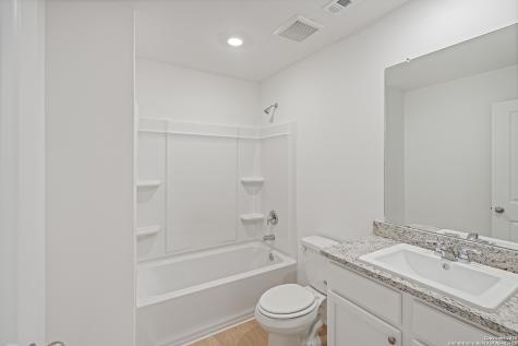 11720 Luckey Villa San Antonio TX 78252