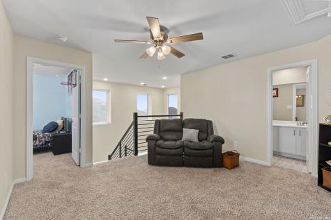 157 Foxhound Path San Antonio TX 78253