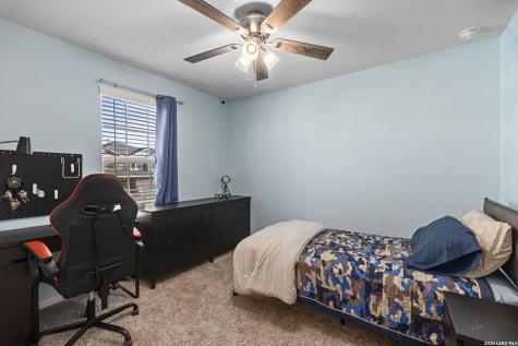 157 Foxhound Path San Antonio TX 78253