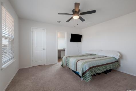 6620 Whisper Pond San Antonio TX 78252