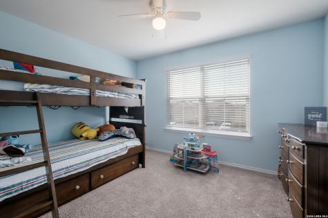 6620 Whisper Pond San Antonio TX 78252