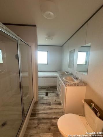 13 Green Meadows Knippa TX 78801