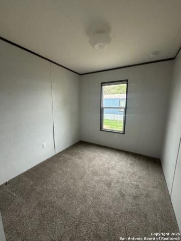13 Green Meadows Knippa TX 78801