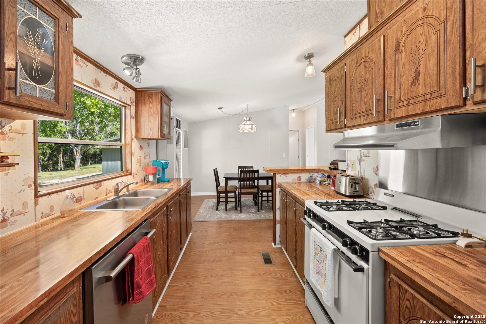 363 Elm Pass II Road Center Point TX 78010