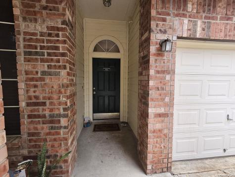 6114 Briscoe Leaf San Antonio TX 78253