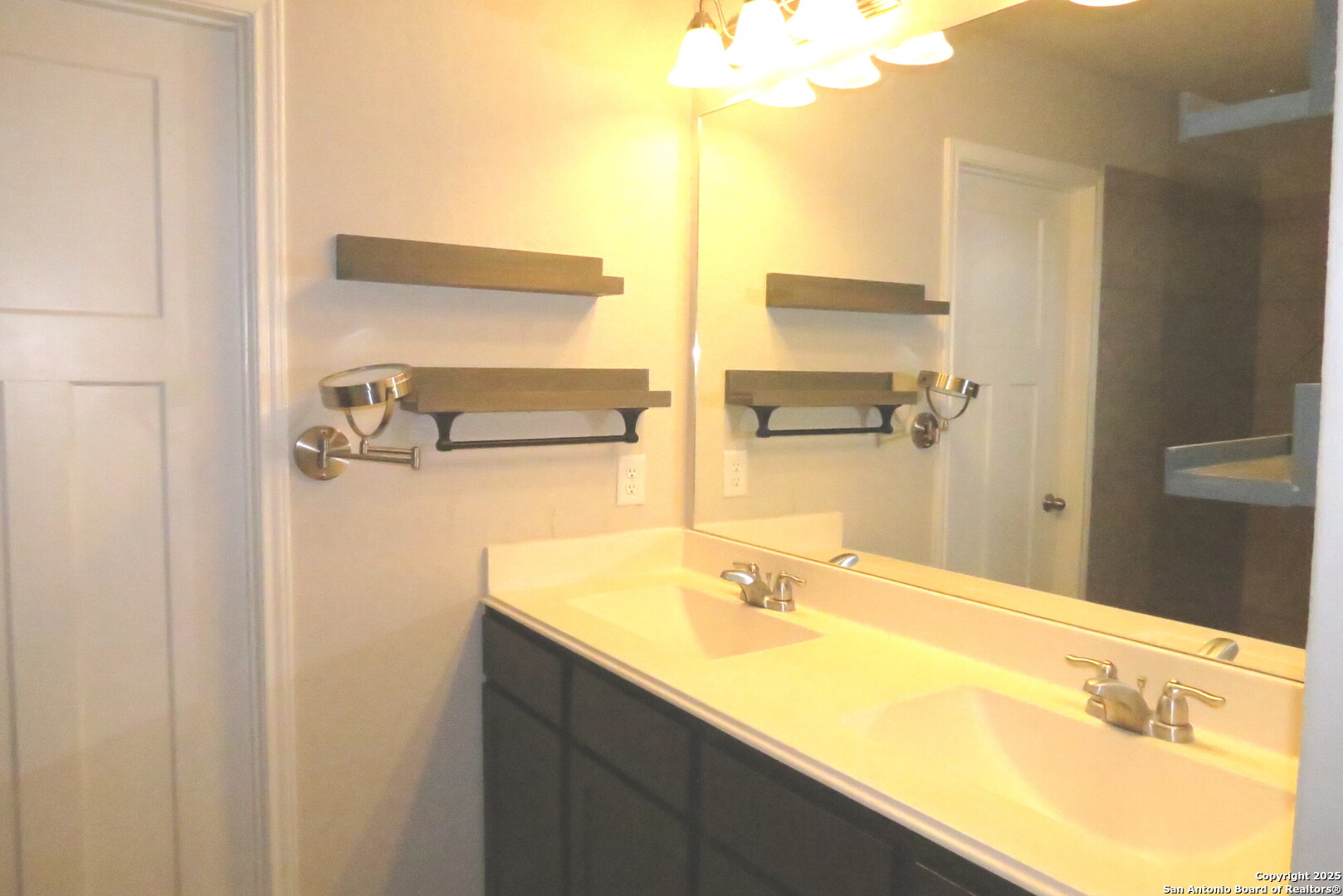 7915 Blackhawk Pass San Antonio TX 78253