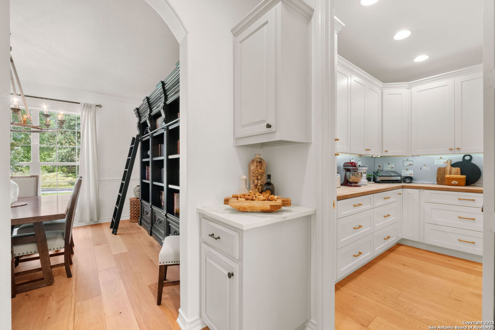 237 Santa Fe Trail Boerne TX 78006