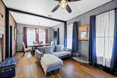 122 Hoover San Antonio TX 78225