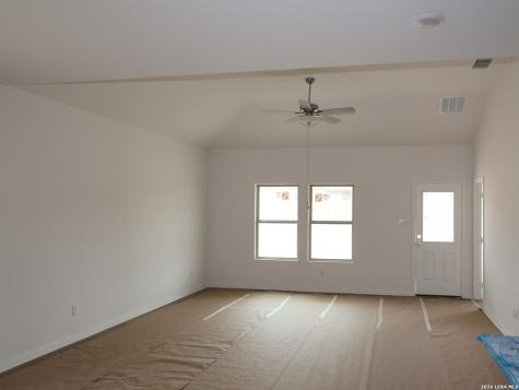 8208 Foxtail Fork San Antonio TX 78222