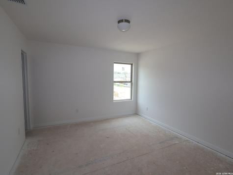 8208 Foxtail Fork San Antonio TX 78222