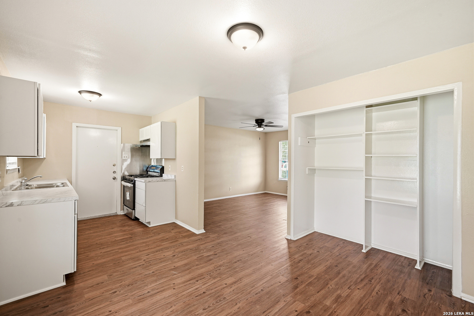 7323 Quiet Valley San Antonio TX 78242