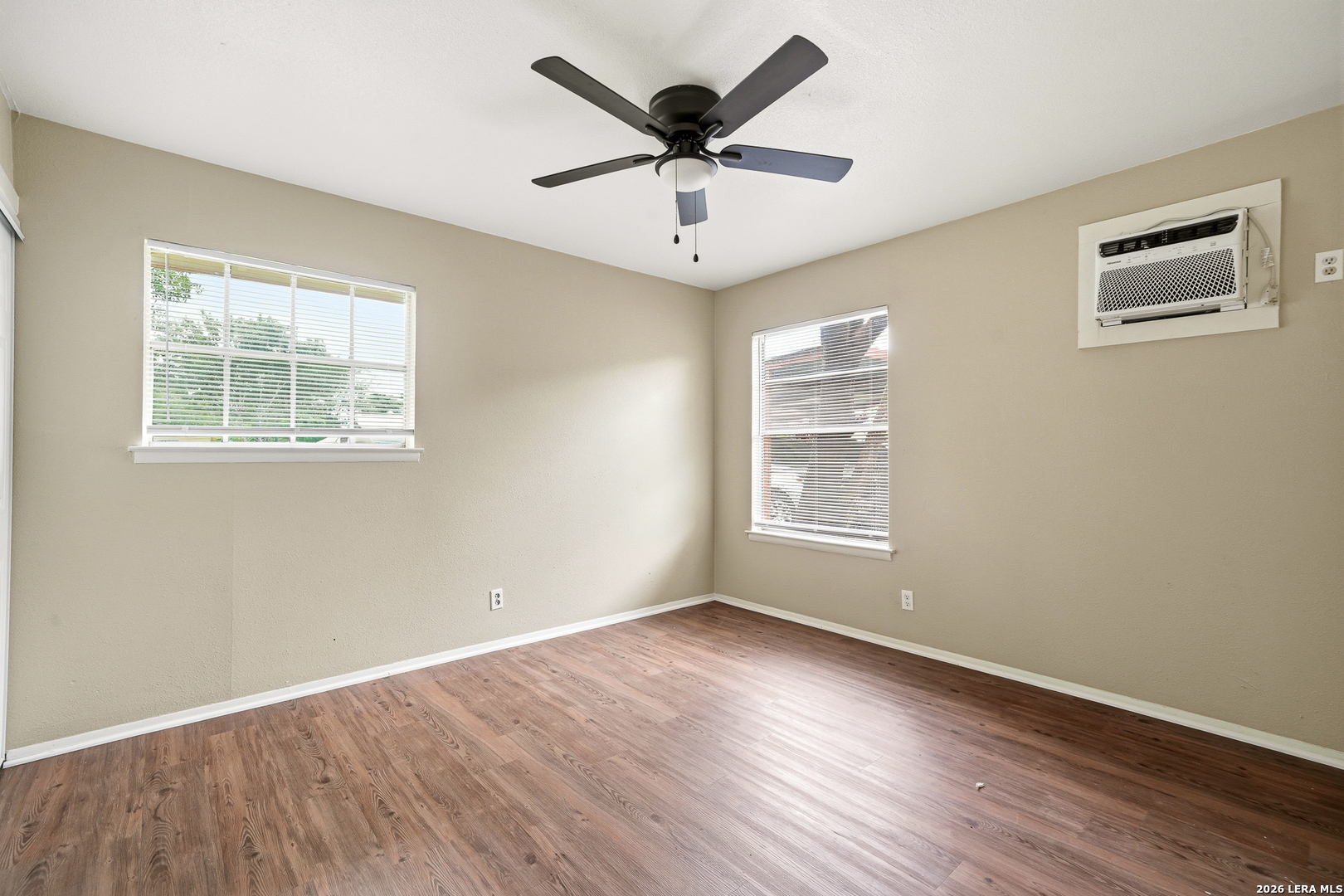 7323 Quiet Valley San Antonio TX 78242