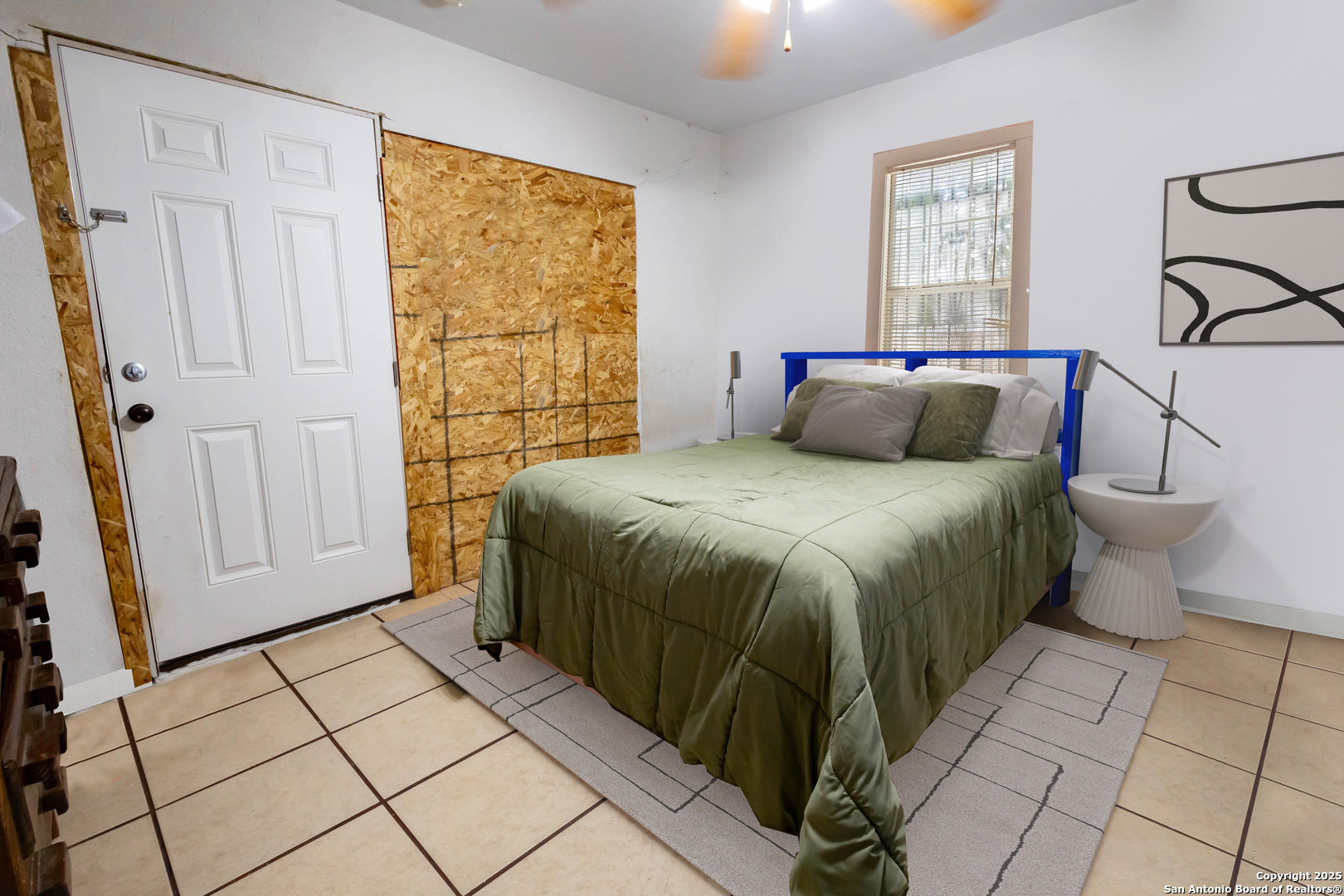 2040 W Laurel San Antonio TX 78201