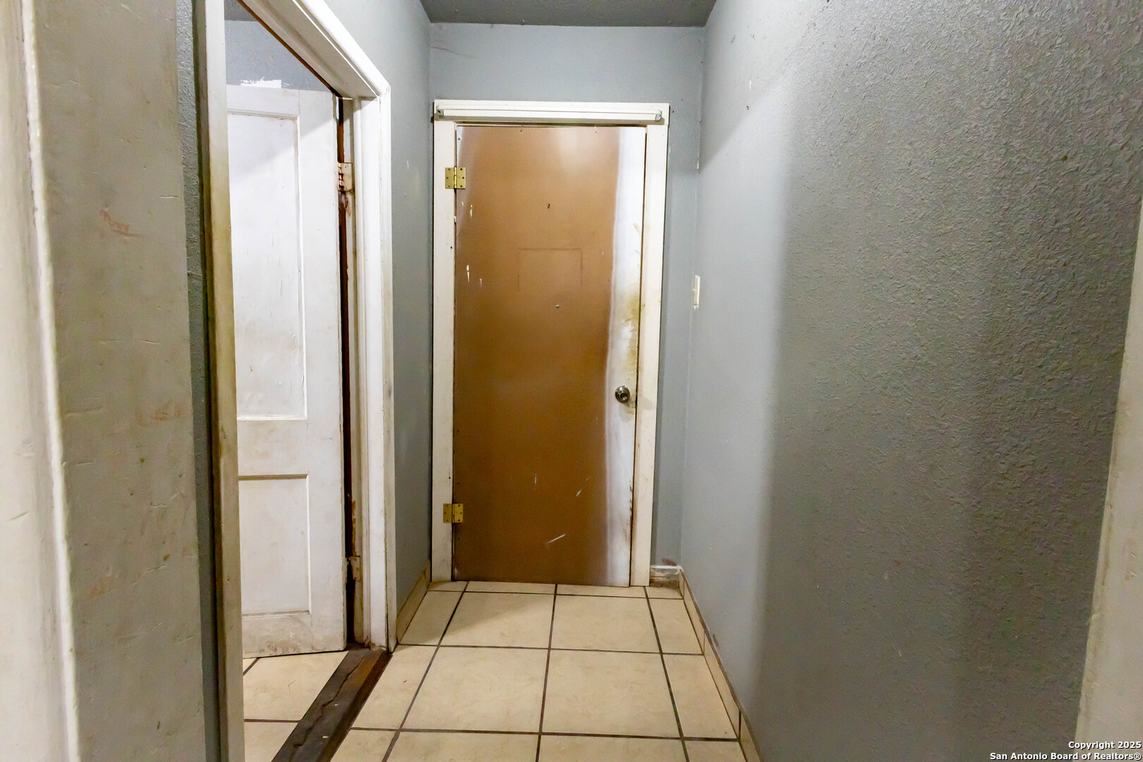 2040 W Laurel San Antonio TX 78201