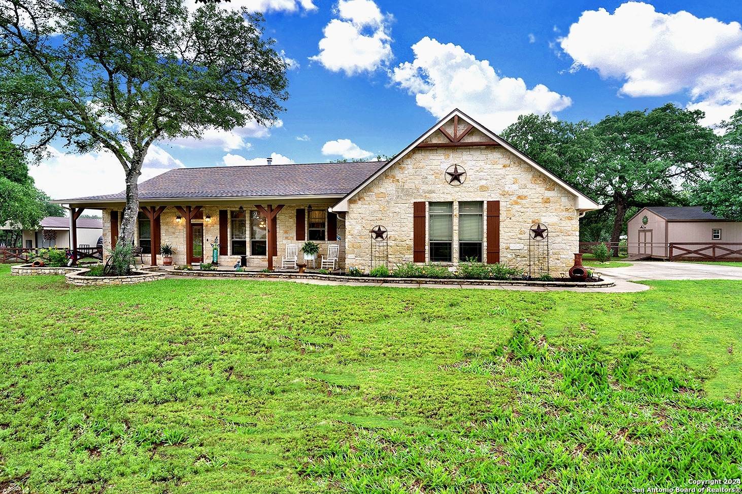 116 Legacy Trace La Vernia TX 78121