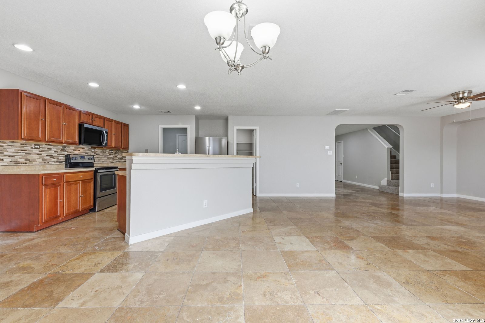 5764 Maxfli Schertz TX 78108