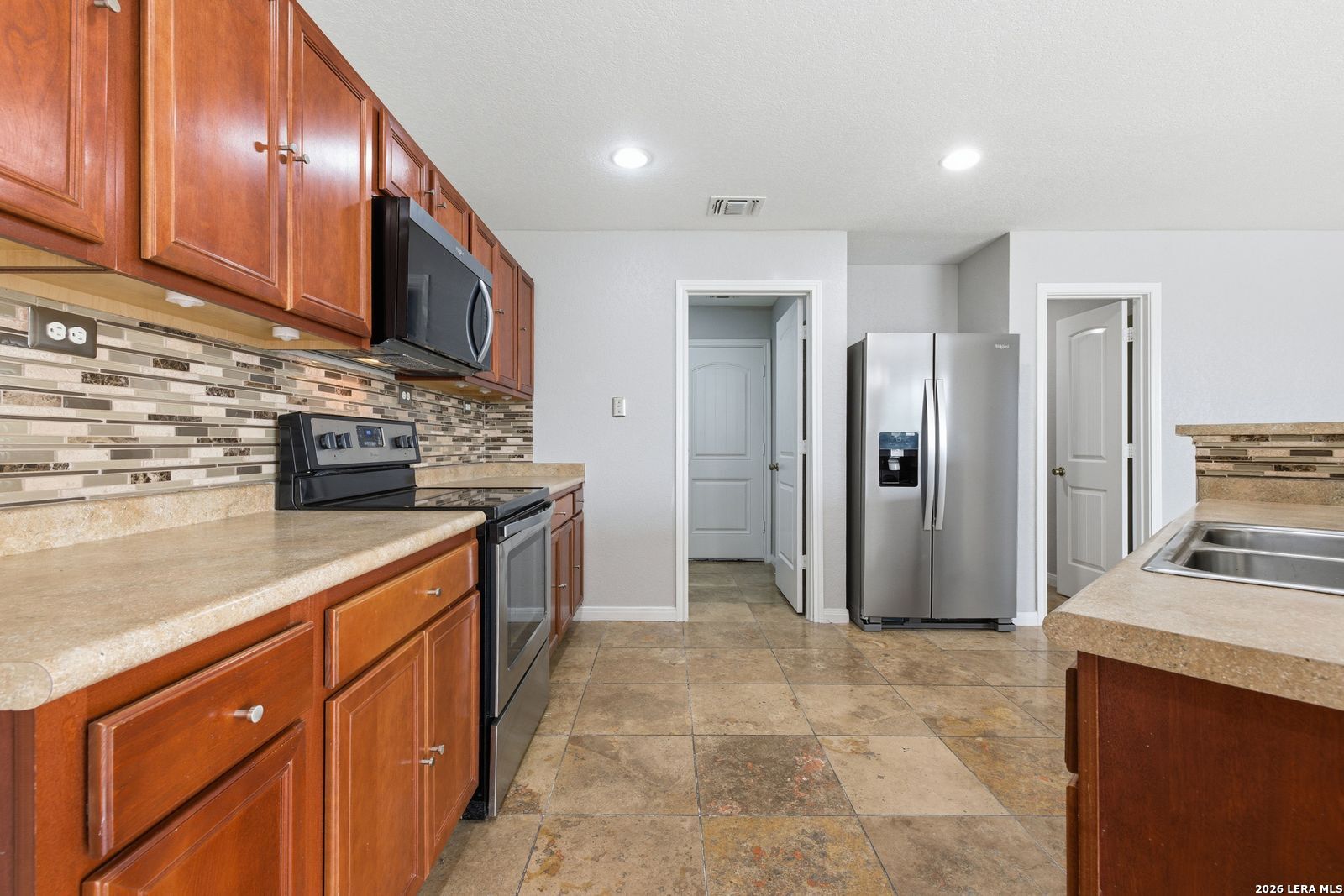 5764 Maxfli Schertz TX 78108