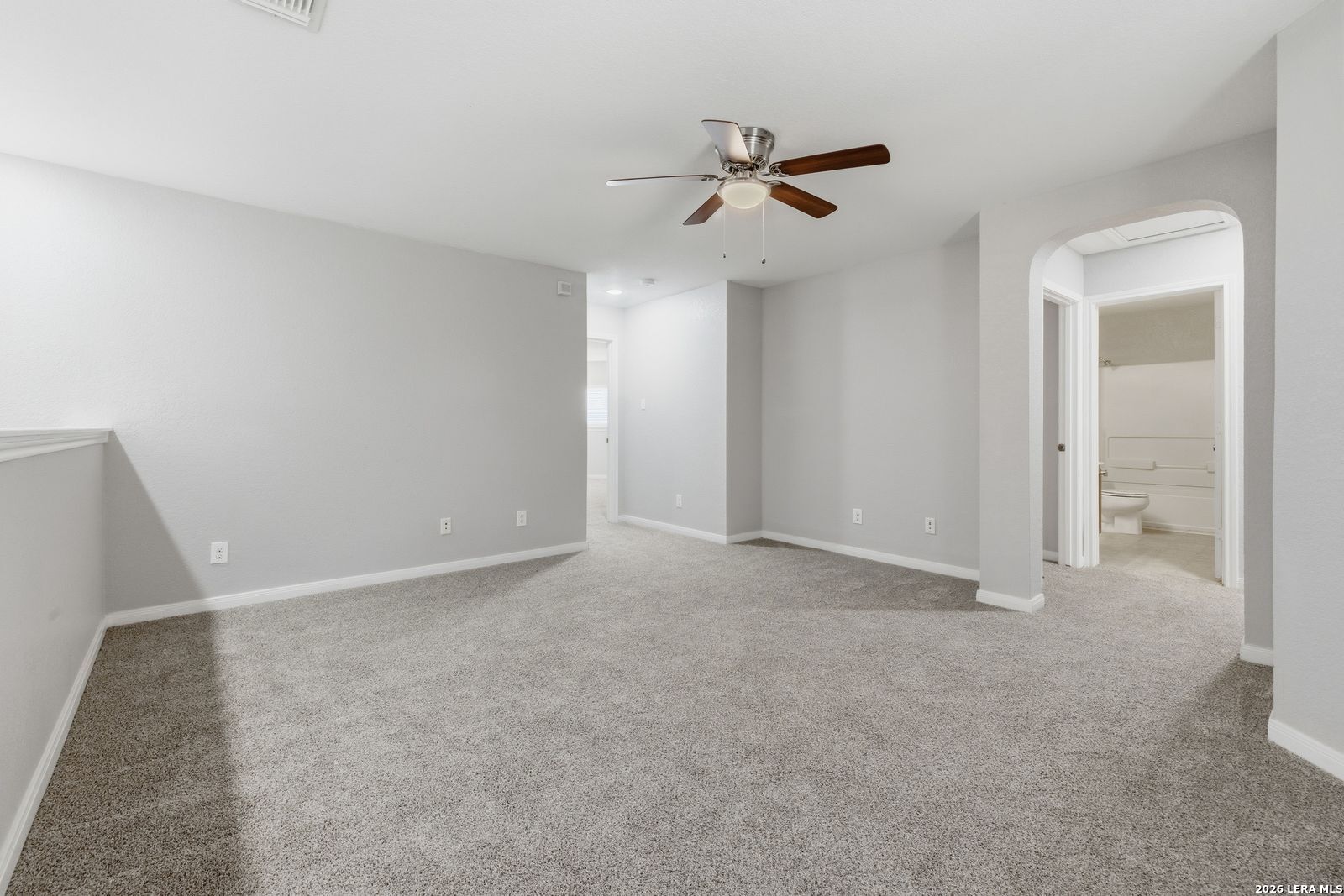 5764 Maxfli Schertz TX 78108