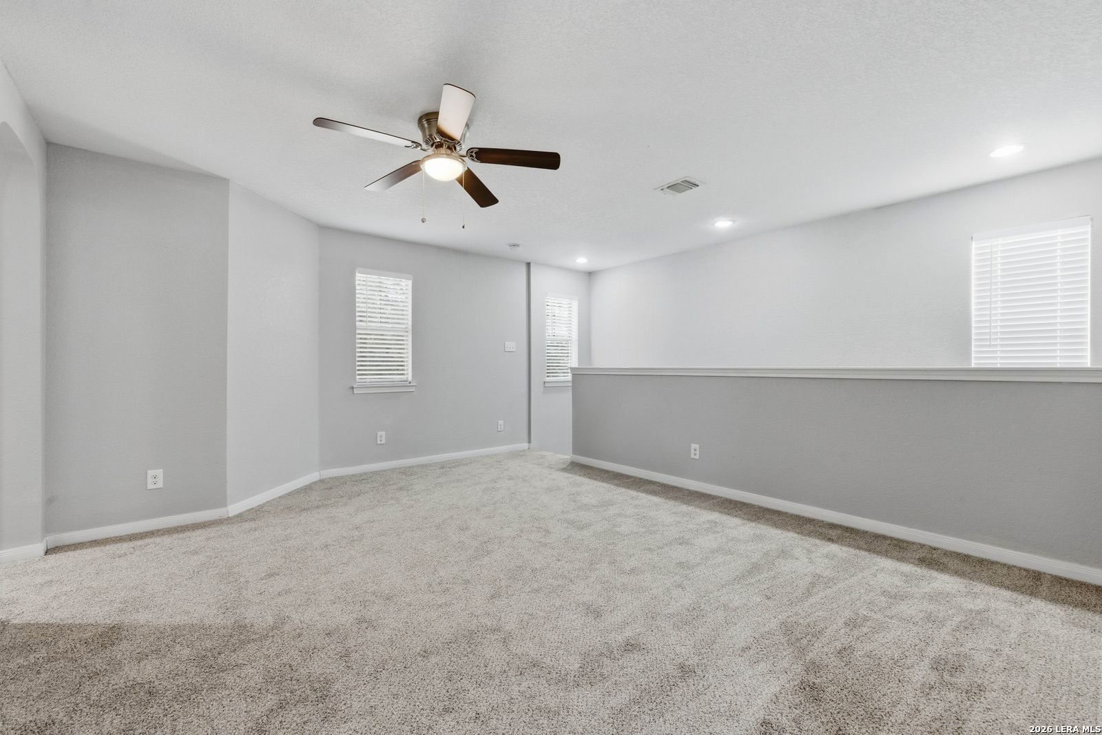 5764 Maxfli Schertz TX 78108