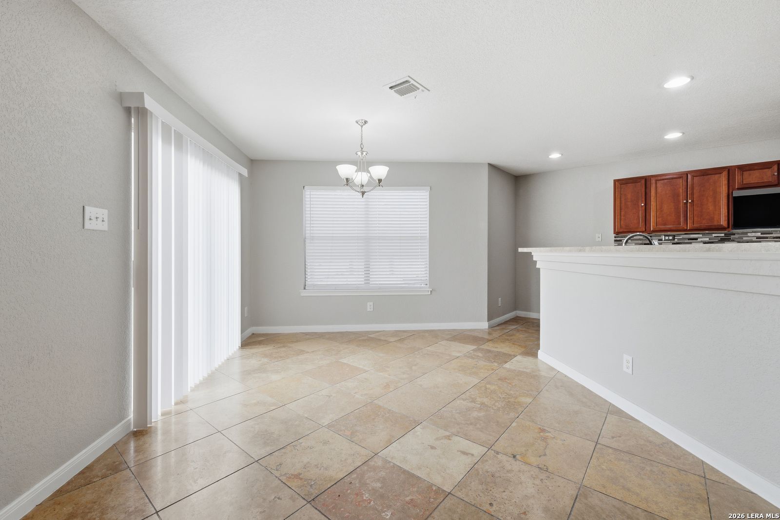 5764 Maxfli Schertz TX 78108