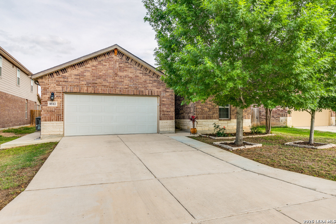 8512 Samsel Falls San Antonio TX 78254