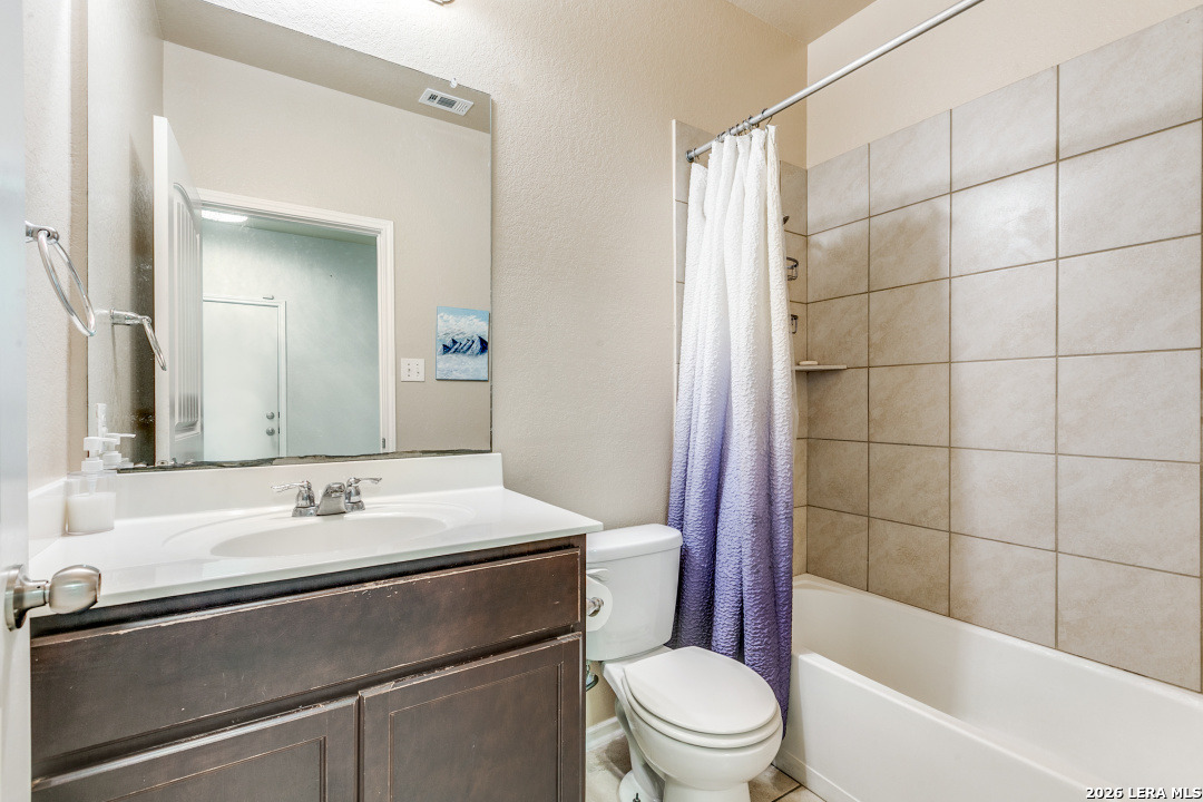 8512 Samsel Falls San Antonio TX 78254