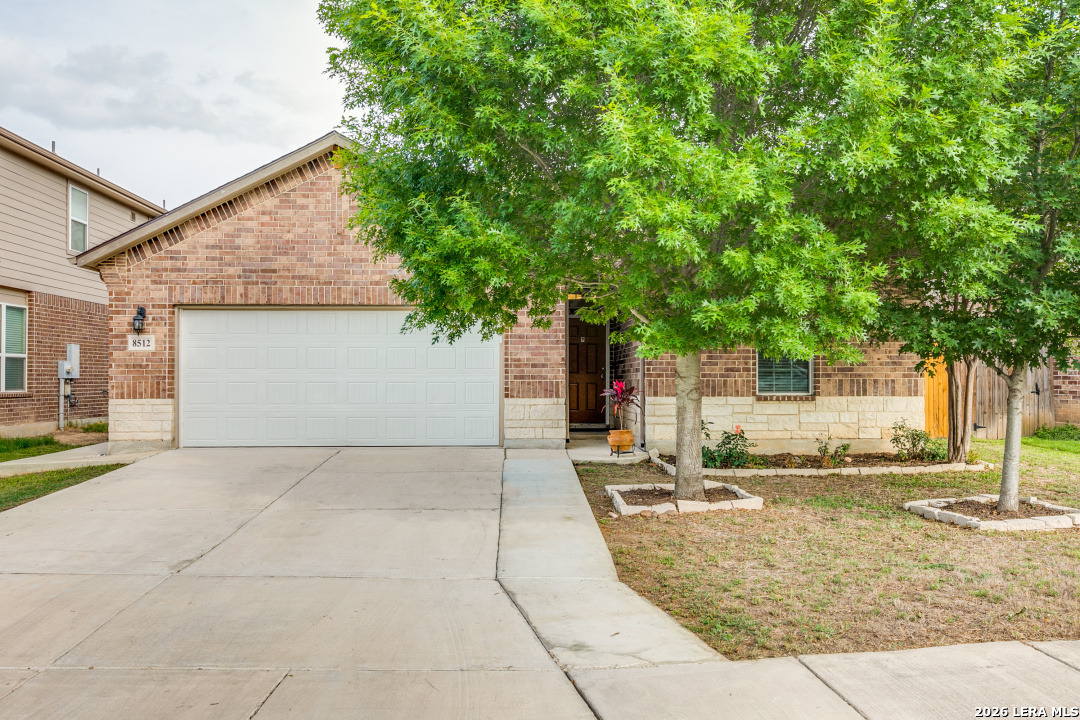 8512 Samsel Falls San Antonio TX 78254