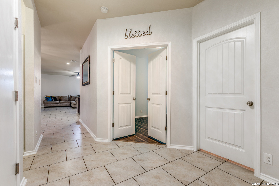 8512 Samsel Falls San Antonio TX 78254