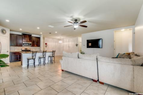 8512 Samsel Falls San Antonio TX 78254