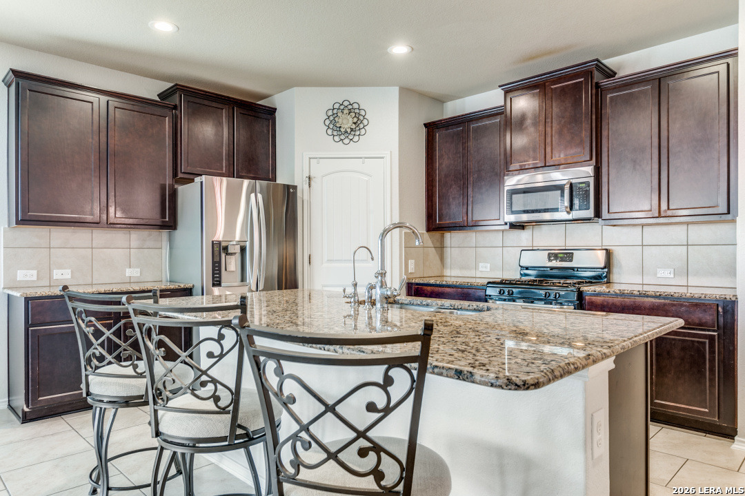 8512 Samsel Falls San Antonio TX 78254