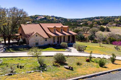 113 Springbranch Drive Kerrville TX 78028