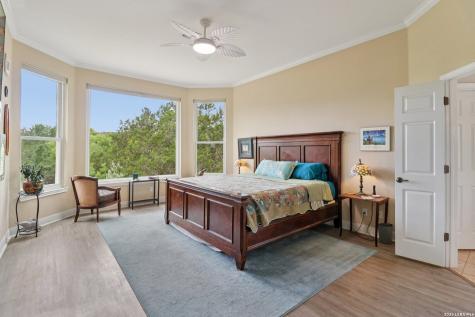113 Springbranch Drive Kerrville TX 78028