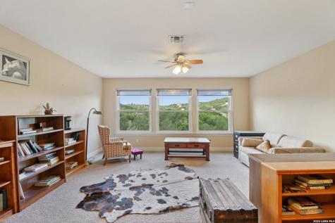 113 Springbranch Drive Kerrville TX 78028