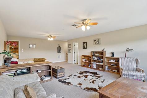 113 Springbranch Drive Kerrville TX 78028