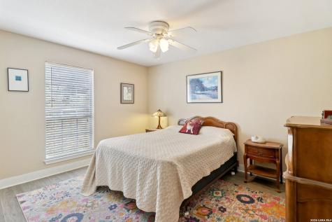 113 Springbranch Drive Kerrville TX 78028