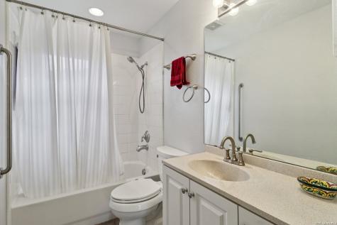 113 Springbranch Drive Kerrville TX 78028