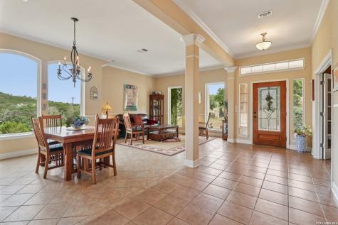 113 Springbranch Drive Kerrville TX 78028