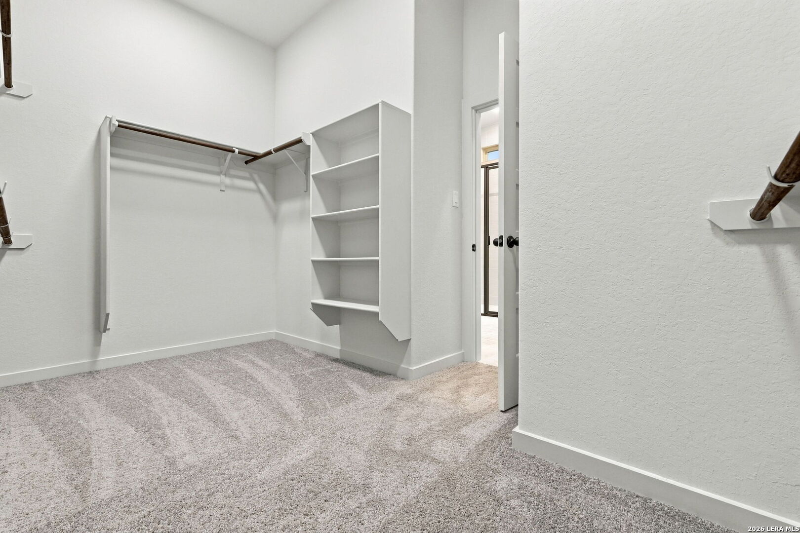 123 Carlton Cove Mico TX 78056