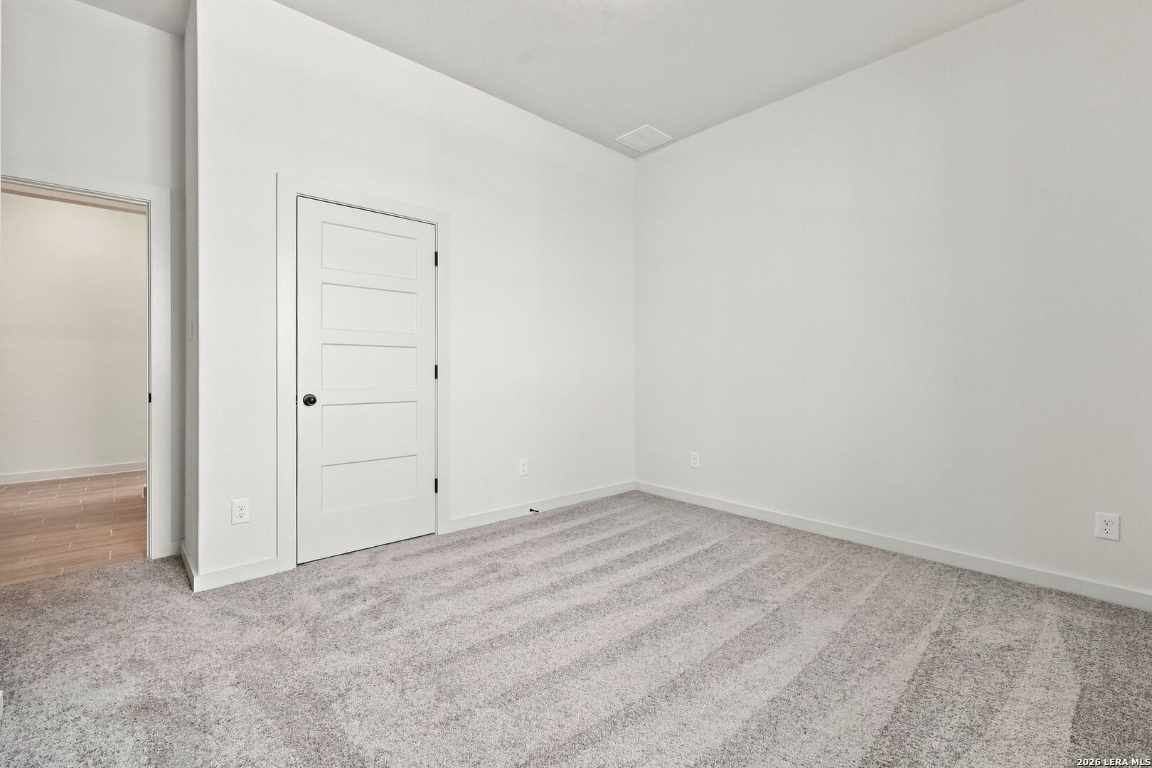 123 Carlton Cove Mico TX 78056