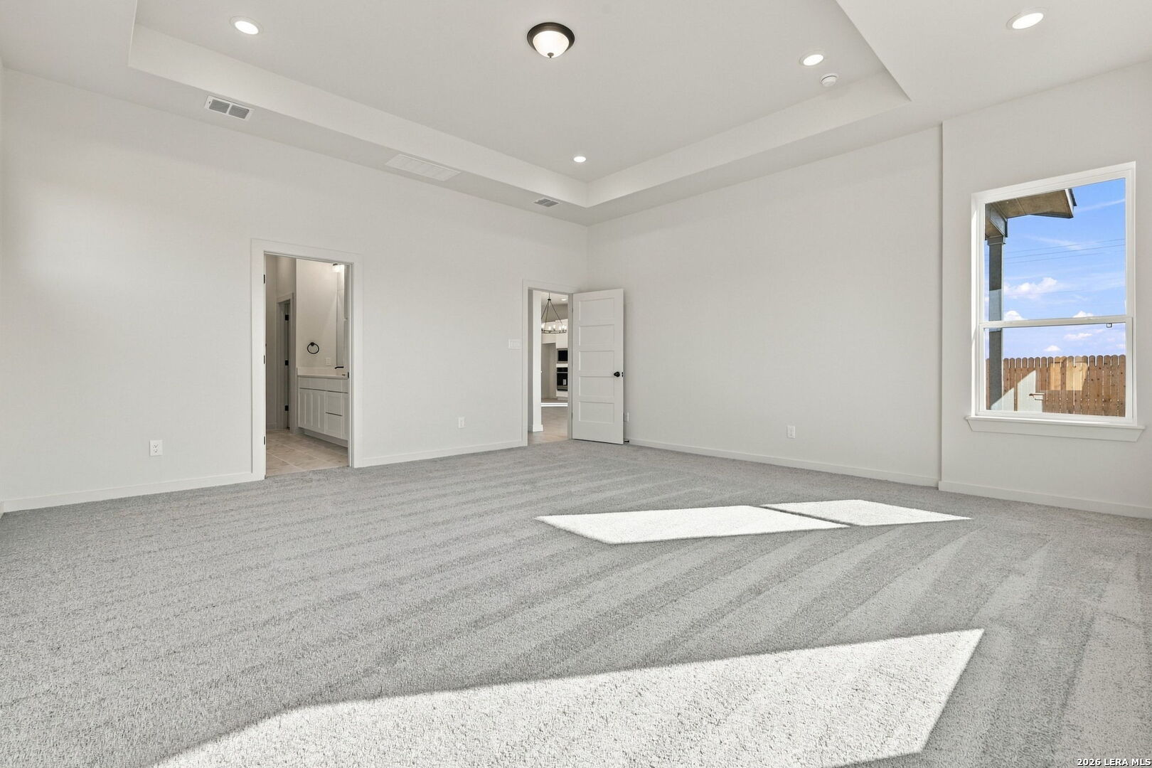 123 Carlton Cove Mico TX 78056
