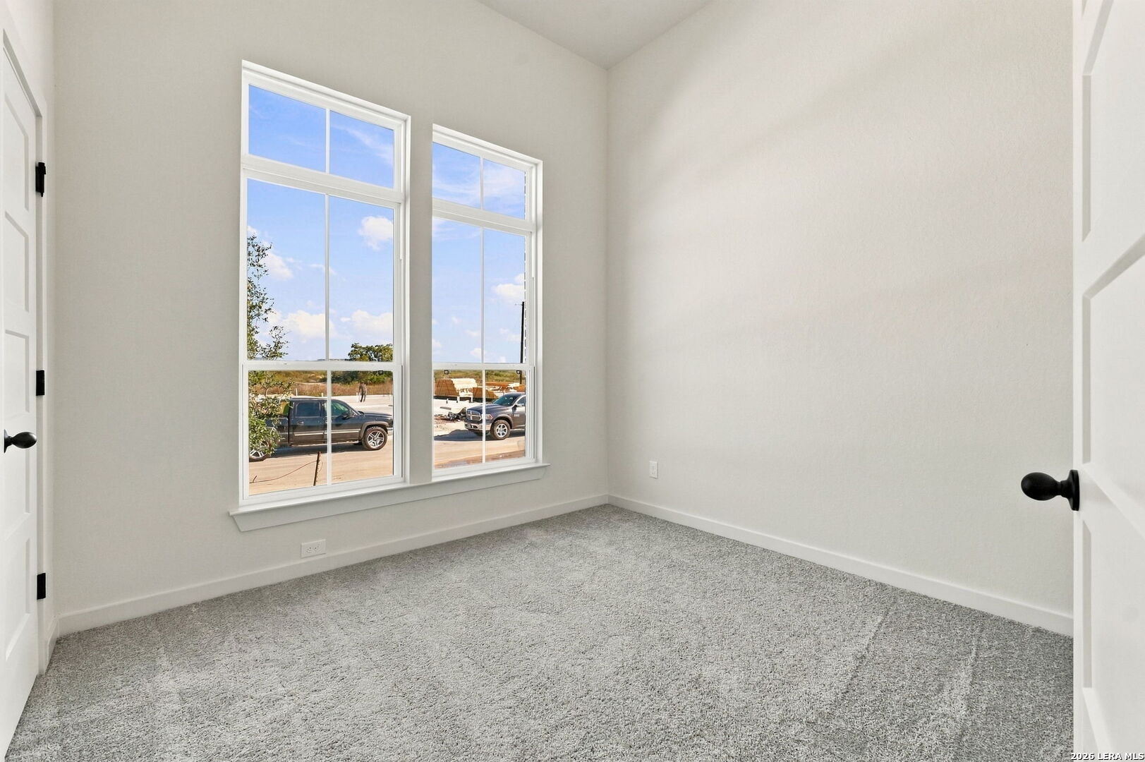 123 Carlton Cove Mico TX 78056