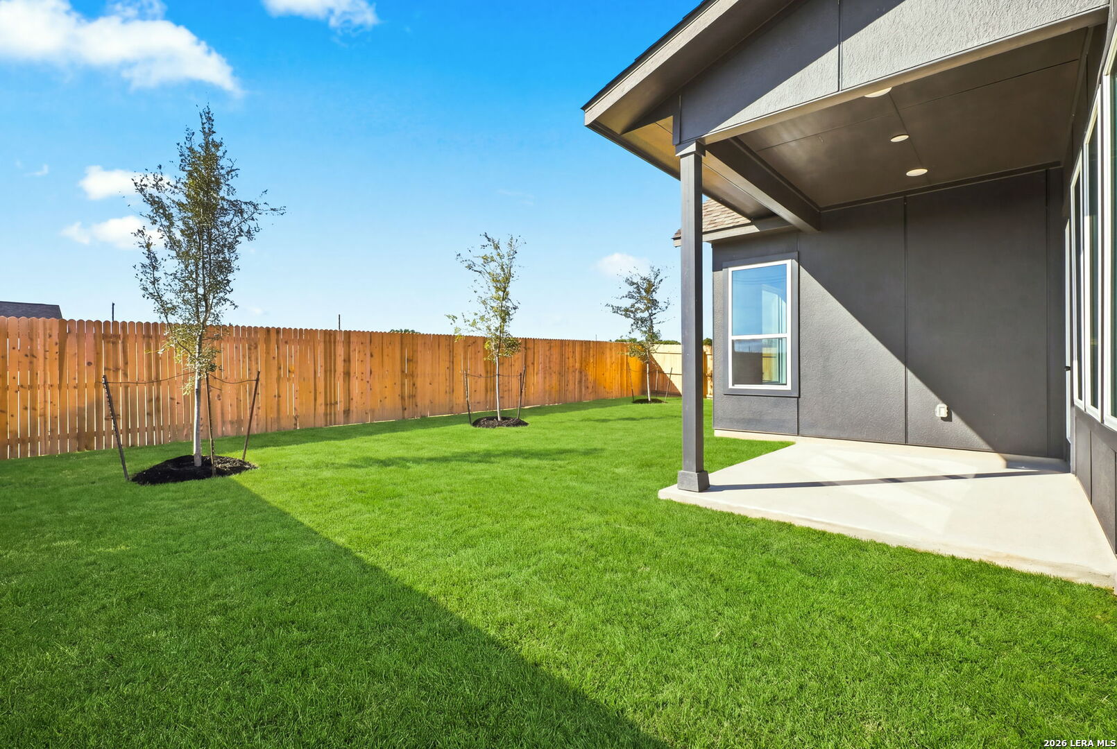 123 Carlton Cove Mico TX 78056
