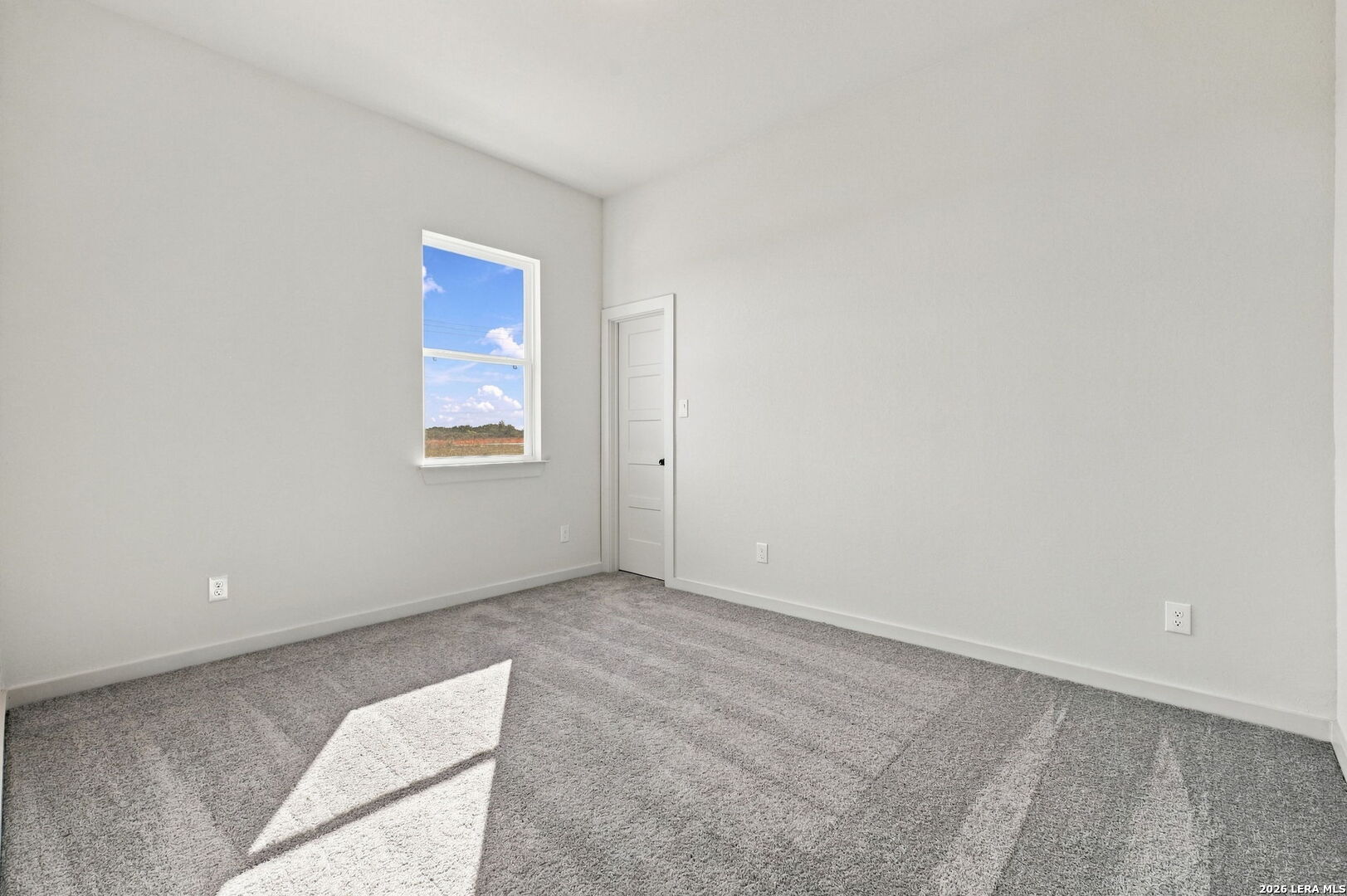 123 Carlton Cove Mico TX 78056