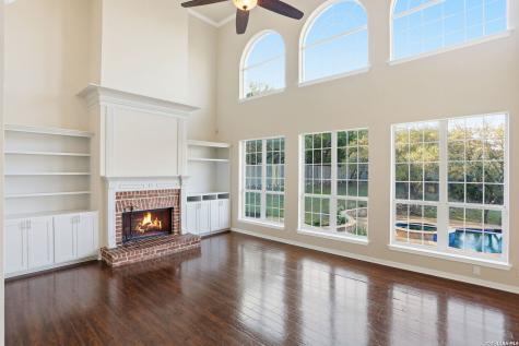 933 Great Tree San Antonio TX 78260