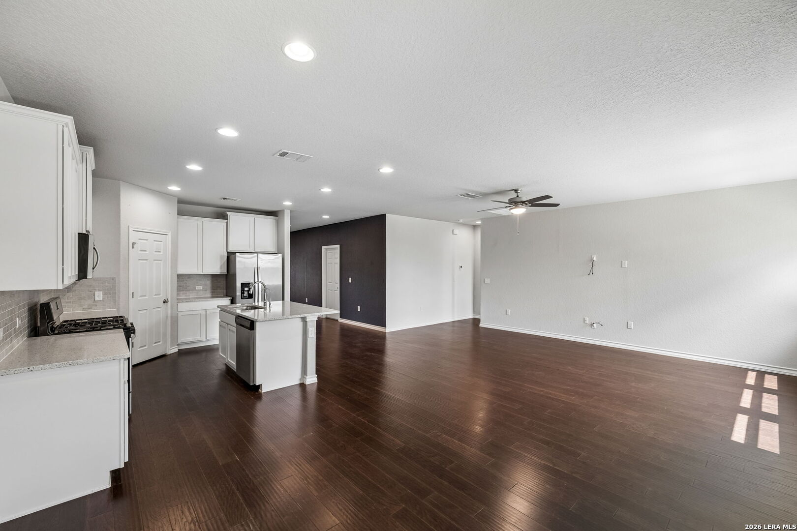 8624 Dove Pass San Antonio TX 78254