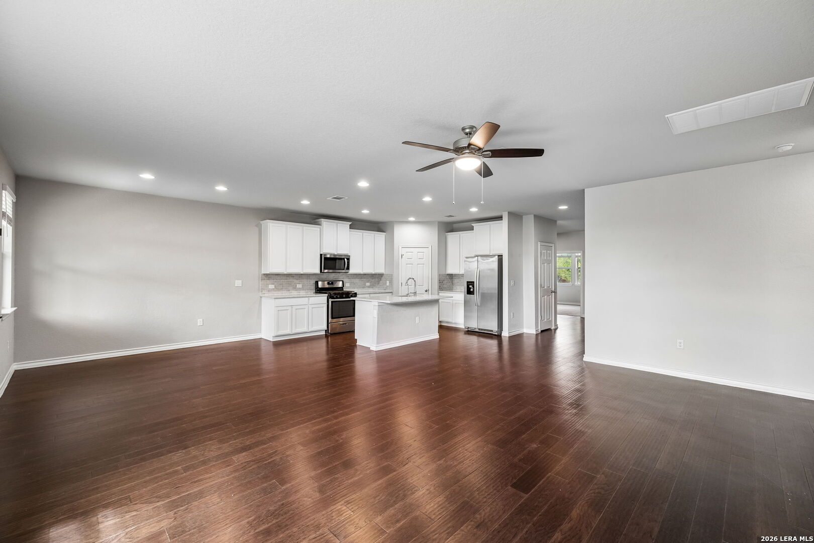 8624 Dove Pass San Antonio TX 78254