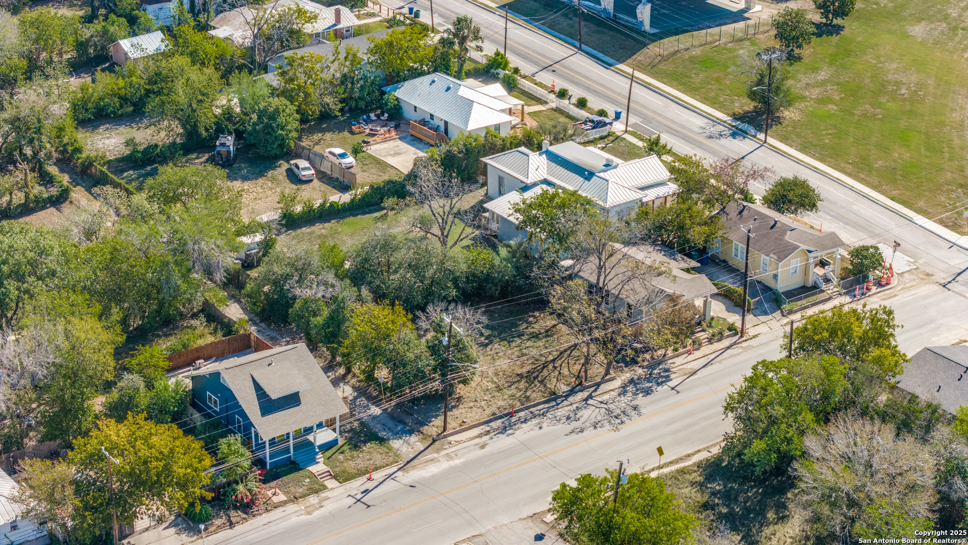 910 N Hackberry San Antonio TX 78202