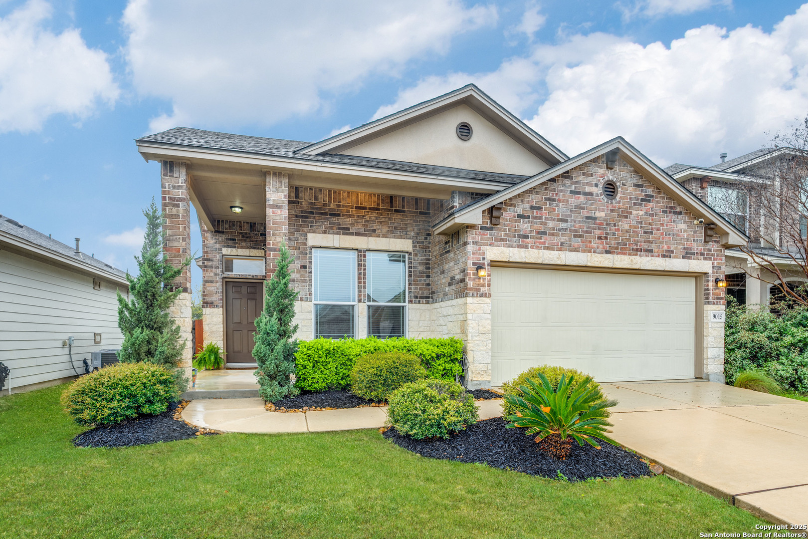 9015 Herman Hollow San Antonio TX 78254